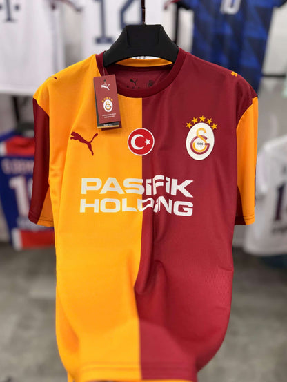 GS YENİ SEZON İÇ SAHA PARÇALI FORMASI