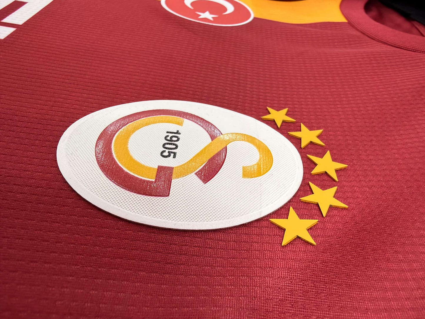 GS YENİ SEZON İÇ SAHA PARÇALI FORMASI